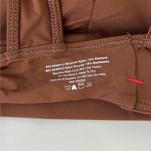 NWT Everlane ReNew The Triangle Bikini Top in Rosewood Size S - Picture 7 of 8